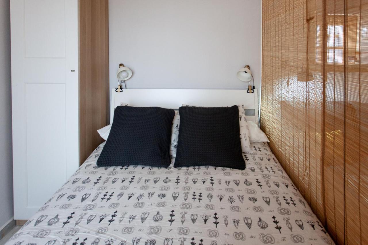 Pikis Apartment Center 1 Seville Luaran gambar