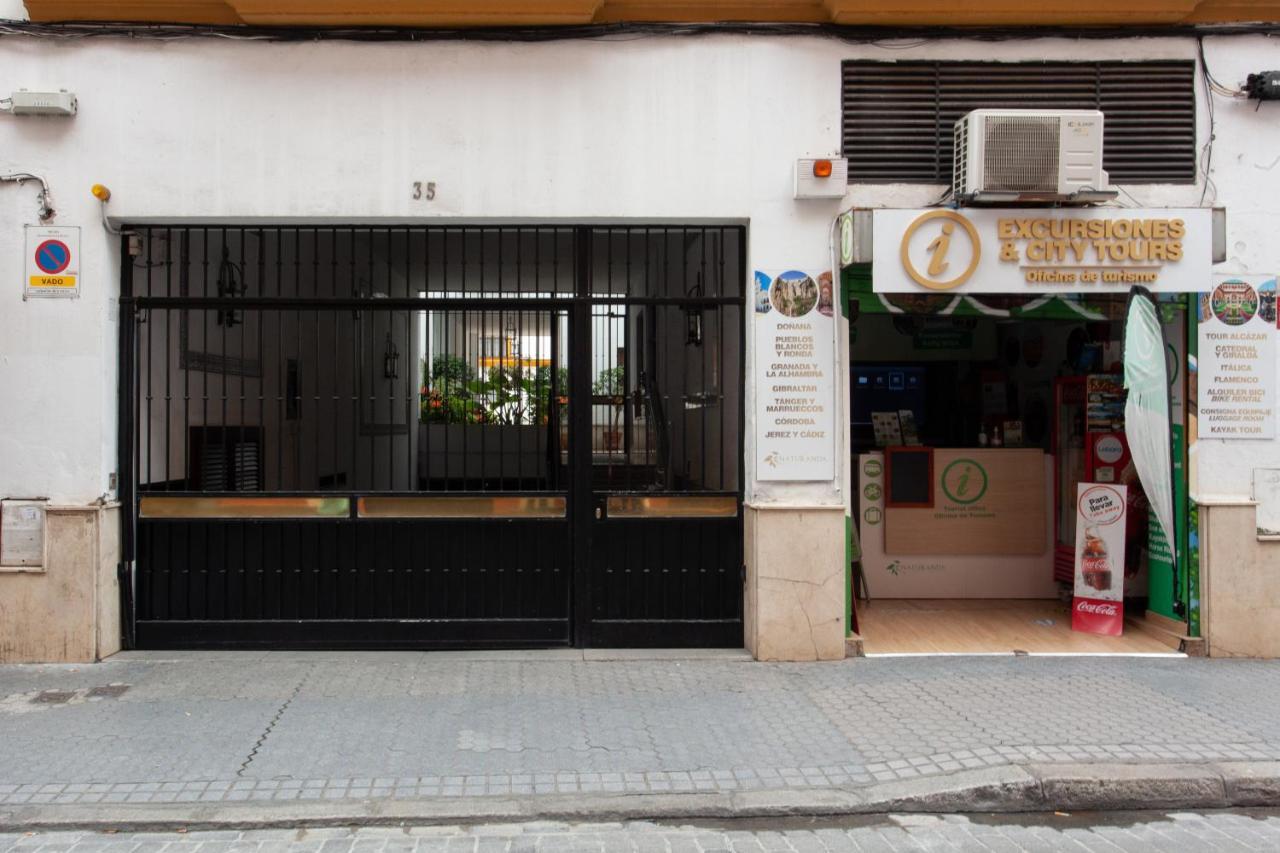 Pikis Apartment Center 1 Seville Luaran gambar